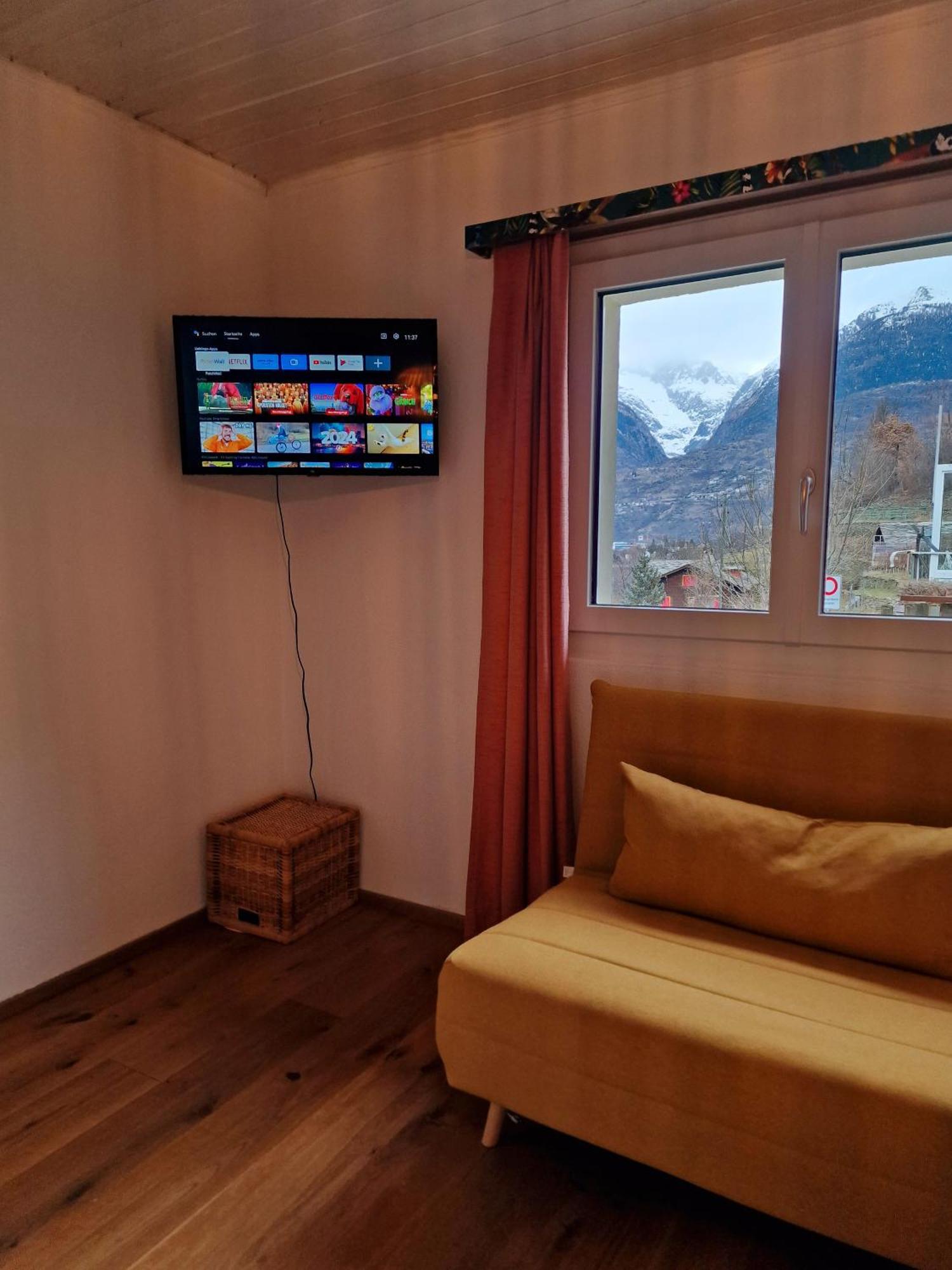 Kunstplanet Im Herzen Der Alpen Am Planetenweg Visp Exteriér fotografie